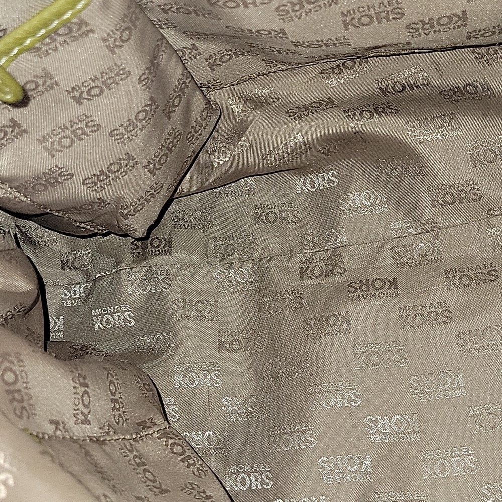 Michael Kors Olive Green Leather Handbag with Gold Hardware - Picture 12 of 15